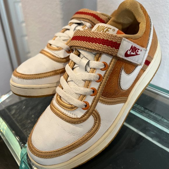 Nike Vandal Low White Dark Cayenne Womens - Size 7 - Picture 1 of 9